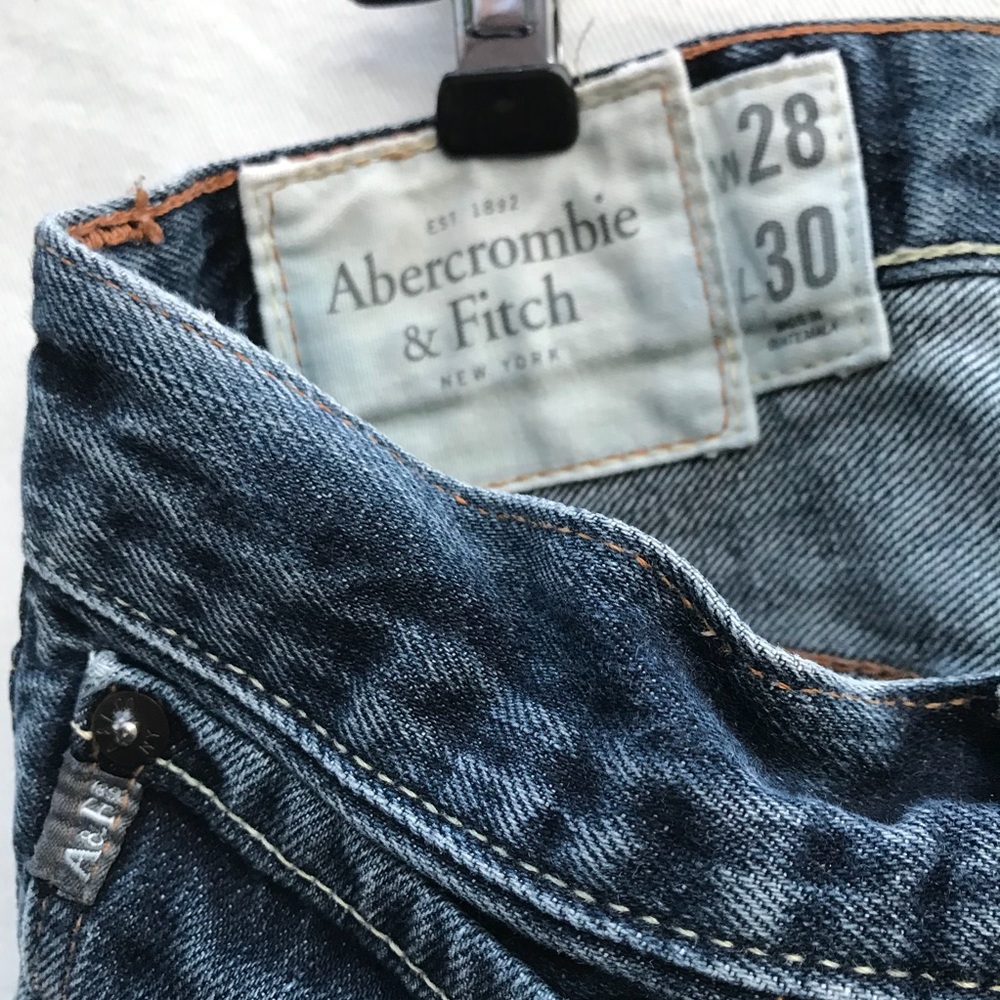 Abercrombie men’s low rise skinny button fly 28x30